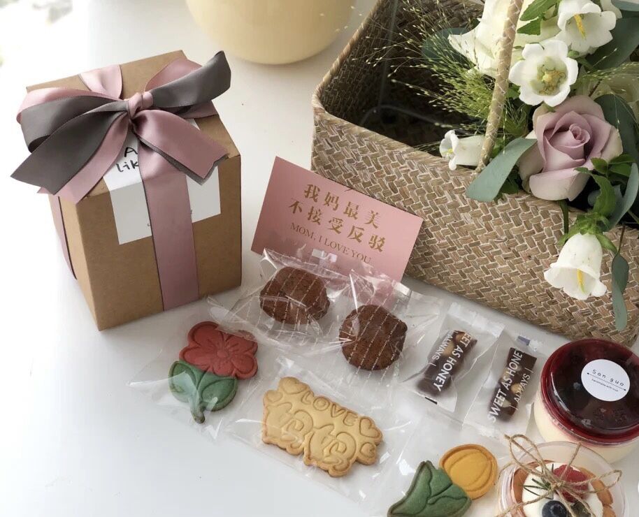 Kraftpapier-Box, Kerze, Lippen – Holiday Candle Set Bewertung und Preis